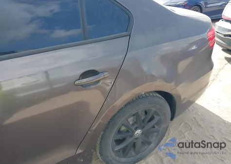 2012 Volkswagen Jetta 2.5L Se z USA, uszkodzony, nr VIN 3VWDX7AJ3CM311871